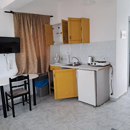 Haridimos Apartments Tavronitis Екстериор снимка