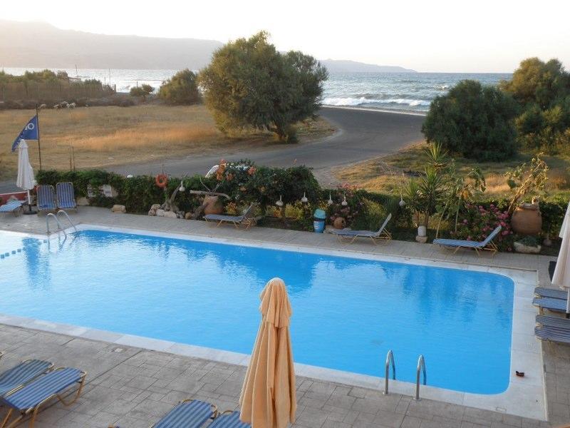 Haridimos Apartments Tavronitis Екстериор снимка