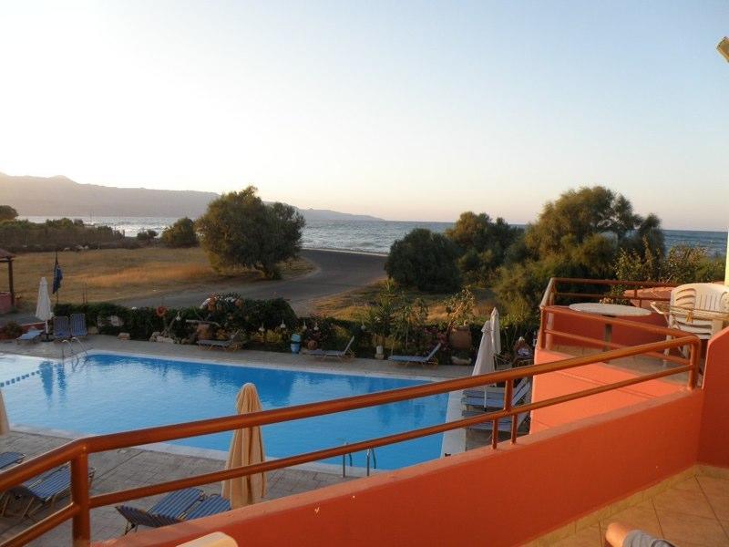 Haridimos Apartments Tavronitis Екстериор снимка