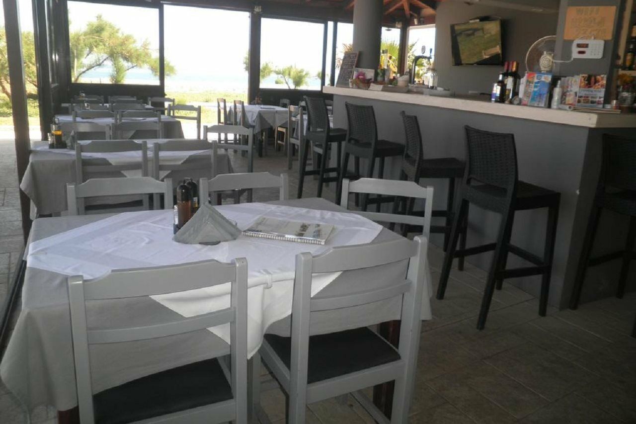 Haridimos Apartments Tavronitis Екстериор снимка